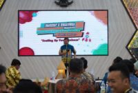 Bupati Garut, Rudy Gunawan membuka secara resmi acara Investor & Business Matching antara pelaku Industri Kecil Menengah (IKM) dan start up di Kabupaten Garut dengan para calon investor di Gedung Pendopo, Kecamatan Garut Kota, Kabupaten Garut, Sabtu (10/12/2022). 