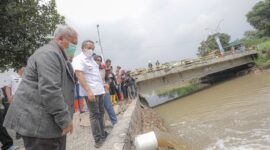 Pemkot Bandung meresmikan Kolam Retensi Rancabolang di Jalan SOR GBLA, Rabu 14 Desember 2022.