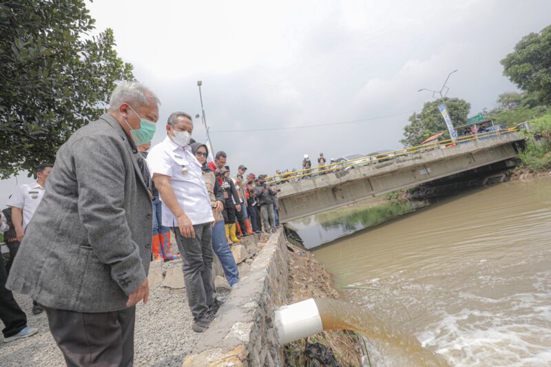 Pemkot Bandung meresmikan Kolam Retensi Rancabolang di Jalan SOR GBLA, Rabu 14 Desember 2022.