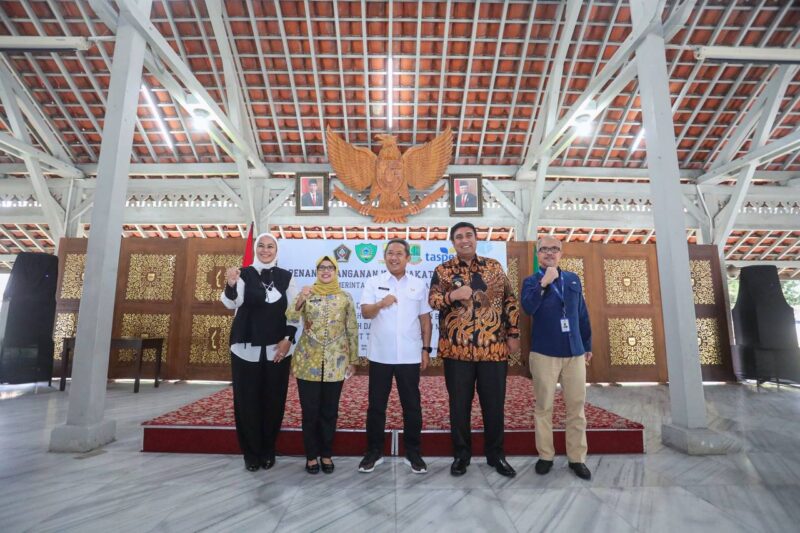 Tiga Kabupaten melakukan MOU untuk mengadopsi inovasi yang dimiliki Pemkot Bandung diantaranya Kabupaten Karawang, Kabupaten Blitar, dan Kabupaten Maros.Rabu 22 Desember 2022