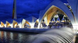 Pada tahun 2016, Ahmad Heryawan mulai mengajukan program pembangunan Masjid Al Jabbar. Saat itu ia berdikusi dengan Ridwan Kamil, Wali Kota Bandung ketika itu, dan memintanya untuk membuat desain masjid. Masjid didesain harus nyaman bagi jamaah dengan konsep wisata berbasis masjid.