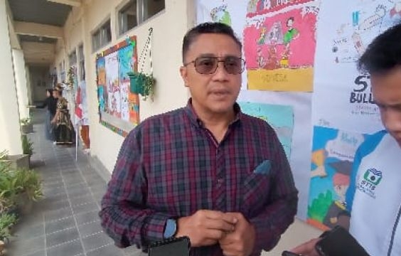 Wakil Ketua Komisi X DPR RI, Dede Yusuf Macan Effendi , Adanya bantuan dana aspirasi dari DPR RI berupa Center of Excellence (CoE)  atau pusat keunggulan SMK harus bisa mendongkrak skill para siswa.