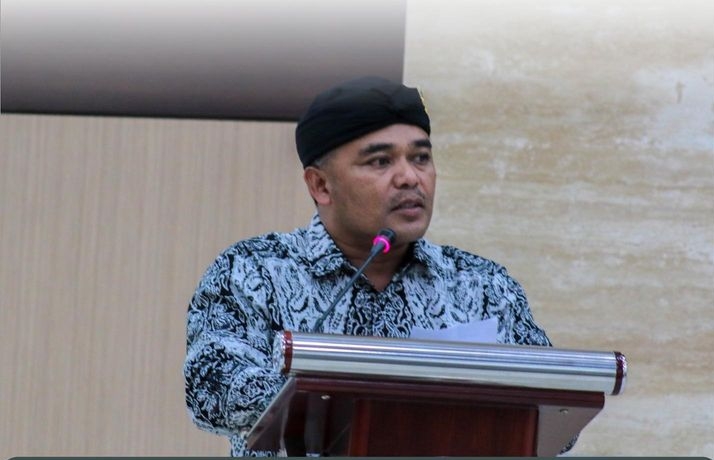 Ketua DPRD Kabupaten Bandung H Sugianto, DPRD tak menyetujui anggaran pengadaan mobil dinas baru Pemkab Bandung. 