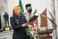 Bupati Purwakarta Anne Ratna Mustika Bantah isu jual beli jabatan dalam rotasi dan mutasi eselon II,III,IV dan promosi Jabatan di lingkungan Pemerintah Daerah Kabupaten (Pemdakab) Purwakarta .Sabtu (31/12/2022).