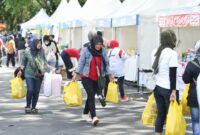 Untuk mengendalikan harga beras medium yang mengalami kenaikan, Pemerintah Kota (Pemkot) Bandung melalui Dinas Perdagangan dan Perindustrian (Disdagin) akan menggelar Operasi Pasar Beras Medium.