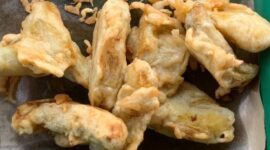 Pisang goreng, dari Indonesia dinobatkan sebagai dessert terbaik di dunia untuk kategori 