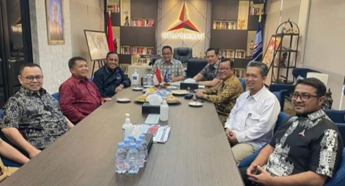 Bakal Calon Presiden 2024, Anies Baswedan tengah berkumpul dengan elite partai Nasdem, PKS dan Demokrat di markas Partai Demokrat Jl. Proklamasi Jakarta Pusat. Rabu (2/2/23)