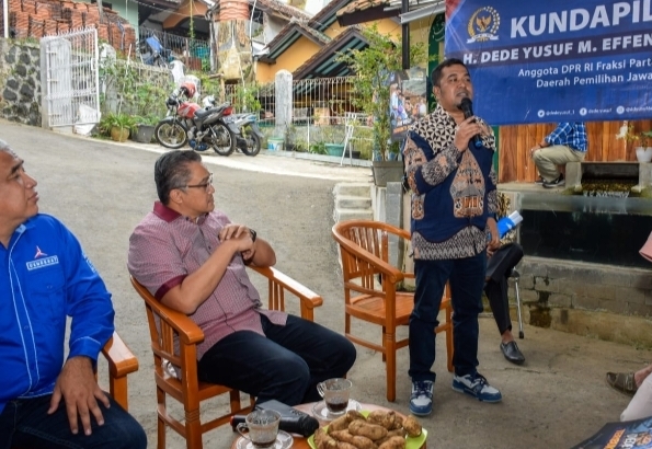 Ketua Dewan Pembina Forsa Jawa Barat R. M. Otto Muharam menyatakan bulat untuk bergabung Partai Demokrat. Dia bahkan sudah mendaftar sebagai bakal caleg untuk DPRD Kabupaten Bandung dari dapil 7.Minggu (5/2/2023).