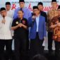 Dede Yusuf Macan Effendi, Wakil ketua Komisi X DPR dan ketua Wantim (Dewan Pertimbangan) DPD Partai Demokrat Jabar shalawatan dengan para tokoh nasional dalam acara yang bertajuk Bershalawat Mendinginkan Suhu Politik 2023. Pondok Bambu 13 Februari 2023