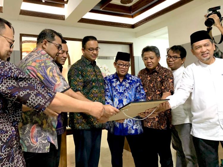 Setelah jadi bahan penasaran, dokumen Piagam Koalisi Perubahan akhirnya terungkap. Isinya ada enam poin. Salah satunya terkait lima kriteria calon pendamping Anies Baswedan.