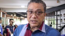 Wakil Ketua Komisi X DPR Dede Yusuf menilai Mendikbudristek Nadiem Makarim perlu turun tangan menyelesaikan polemik jam masuk sekolah pukul 05.30 WITA di NTT. Rabu (1/3/2023)