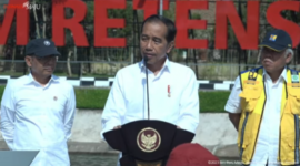 Presiden Joko Widodo meresmikan Flyover Kopo dari Kolam Retensi Andir, Kabupaten Bandung, Minggu 5 Maret 2023. /Youtube Sekretariat Presiden
