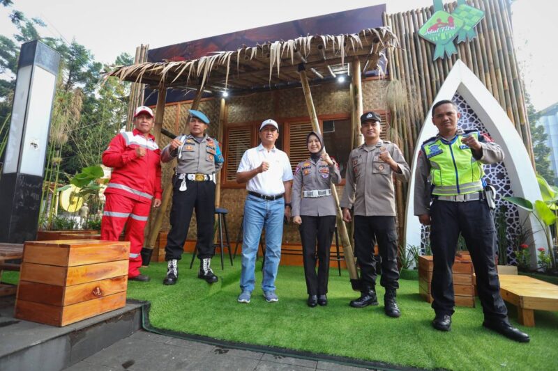 Wali Kota Bandung Ema Sumarna usai melakukan monitoring di sejumlah titik Kota Bandung, Jumat 21 April 2023.