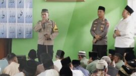 Kapolresta Bandung Kombes Pol Kusworo Wibowo menghadiri lounching Program Remako Wanjiqro salah satu inovasi Bhabinkamtibmas Desa Panyadap Polsek Solokanjeruk, dimana Remako Wanjiqro ini untuk mengenal huruf hijaiyah melalui metode Iqro.Jumat 7 April 2023