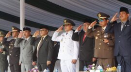 Forum Koordinasi Pimpinan Daerah (Forkopimda) Kab. Bandung menggelar upacara peringatan HUT ke-382 Kab. Bandung yang dirangkaikan dengan Hari Pendidikan Nasional,  Hari Kartini,  Hari Otonomi Daerah, dan Hari Buruh Internasional di Lapangan Upakarti Soreang, Rabu 3 Mei 2023.