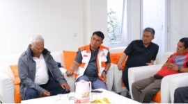 Perwakilan pedagang pasar Banjaran mendatangi Fraksi PKS DPRD Kabupaten Bandung untuk menyampaikan aspirasi tentang revitalisasi pasar yang dinilai memberatkan para pedagang. Baleendah Rabu (10/5/2023)