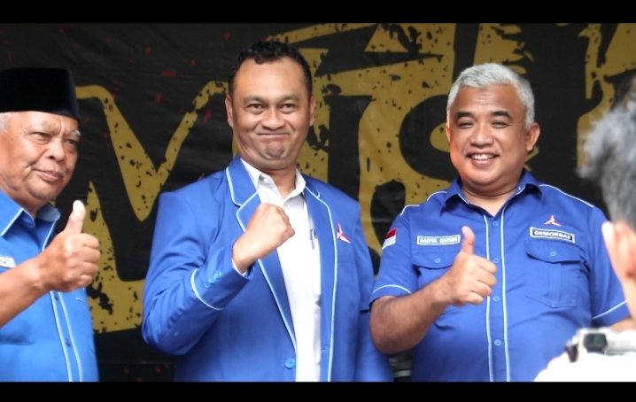 Agus Syamsu Wahid (Aswa ) Resmi Jadi Kader Demokrat Dan Maju Di Pileg 2024 Untuk DPRD Kabupaten Bandung. Jum'at 26 Mei 2023