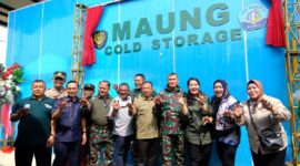 Pangdam III/Siliwangi Mayjen TNI Kunto Arief Wibowo, meresmikan Maung Cold Storage di Kecamatan Cikelet, Kabupaten Garut, Selasa (6/7/2023)