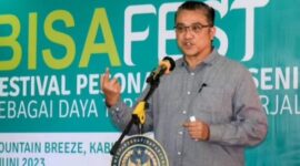 Ketua Komisi X DPR Dede Yusuf Macan Effendi dalam BISA Fest di Bandung (9/6/2023). “Ada banyak alasan kenapa urusan kebudayaan harus ditarik ke Kementerian Pariwisata,” jelas Dede Yusuf. Bandung (9/6/2023)