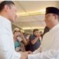 Agus Harimurti Yudhoyono melepas keberangkatan Anies Baswedan ibadah haji ke tanah suci di Bandara Soekarno Hatta, Tangerang, Kamis (22/6).