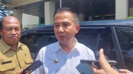 PJ Gubernur Jawa Barat Bey Machmudin