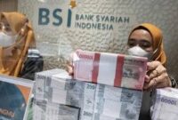 PP Muhammadiyah memutuskan untuk mengalihkan dana mereka dari BSI ke sejumlah bank. Pengamat menyebut ini bisa jadi alarm bahaya bagi BSI. (Foto CNN)