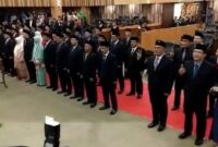 50 Anggota DPRD Kota Bandung Periode 2024-2029 Dilatik. Senin (5/8/2024)