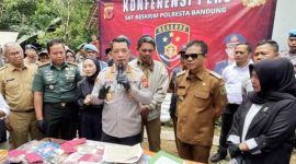 Polresta Bandung membongkar praktik tambang emas ilegal yang telah beroperasi selama 14 tahun di wilayah Desa Cibodas, Kecamatan Kutawaringin, Kabupaten Bandung. Foto istimewa