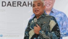 Anggota Komisi II DPRD Provinsi Jabar Saeful Bachri, pemerintah provinsi sejak dini memastikan bahwa hewan kurban yang beredar di pasar sudah melewati proses pemeriksaan dan karantina yang layak