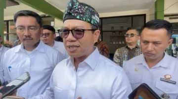 Bupati Bandung Dadang Supriatna