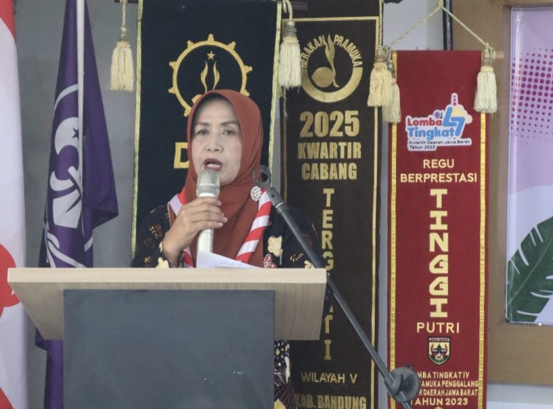 Wakil Ketua Binawasa Kwarcab Kabupaten Bandung, Kak Hj. Euis Sumiati, S.Pd., M.M.Pd,