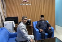 Wakil Ketua DPRD Kabupaten Bandung M Hailuki saat menerima kunjungan Anggota DPRD Provinsi Jawa Barat sekaligus Ketua DPC Demokrat Kabupaten Bandung Saeful Bachri di Soreang, Senin (20/4/2026) 