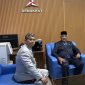 Wakil Ketua DPRD Kabupaten Bandung M Hailuki saat menerima kunjungan Anggota DPRD Provinsi Jawa Barat sekaligus Ketua DPC Demokrat Kabupaten Bandung Saeful Bachri di Soreang, Senin (20/4/2026) 