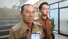 Pemkot Cimahi memperkuat kolaborasi pentahelix untuk atasi krisis sampah. Wali Kota Cimahi Ngatiyana menyebut kerja sama antara pemerintah dan akademi