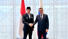 Menteri Koordinator Bidang Infrastruktur dan Pembangunan Kewilayahan Agus Harimurti Yudhoyono (AHY) melakukan pertemuan dengan Menteri Transportasi Federasi Rusia Andrey Nikitin di Moskow, Senin (1/6/2026)