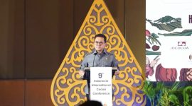 Menteri Perdagangan (Mendag) Budi Santoso memberikan pidato kunci dalam acara konferensi kakao internasional The 9th Indonesia International Cocoa Conference (IICC), Yogyakarta, Kamis (23/7/2026) - (Foto ANTARA) 
