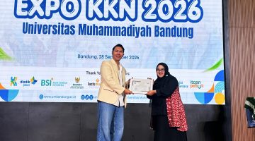 Entrepreneur muda Boni Anggara menghadiri Expo KKN UMB 2026 yang digelar Universitas Muhammadiyah Bandung (UMB), Senin (28/9/2026). 