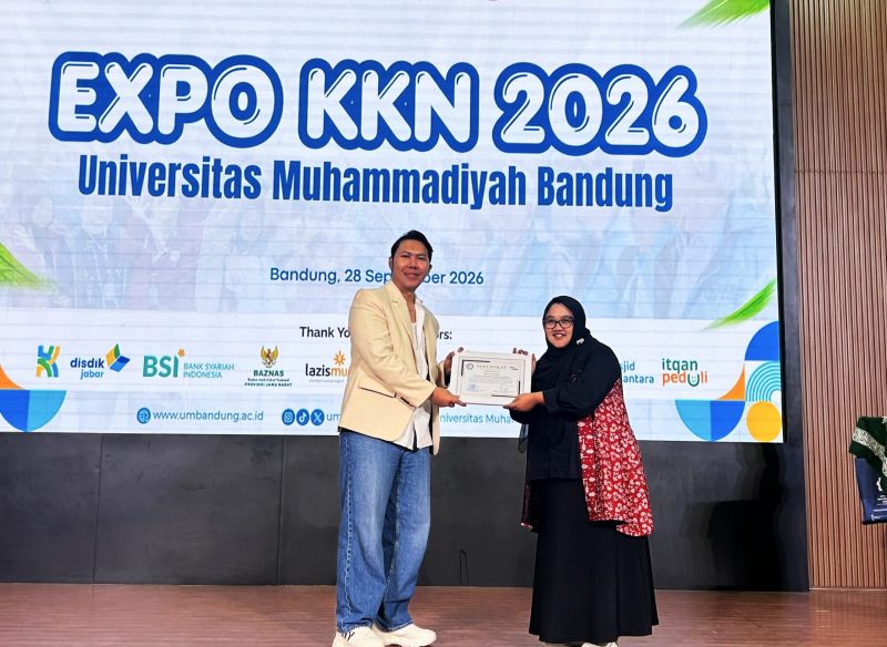 Entrepreneur muda Boni Anggara menghadiri Expo KKN UMB 2026 yang digelar Universitas Muhammadiyah Bandung (UMB), Senin (28/9/2026). 
