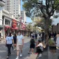 Warga menikmati suasana Car Free Day (CFD) di kawasan Dago, Buahbatu, dan Braga Beken yang kembali digelar Pemerintah Kota Bandung, Minggu (4/10/2026). /Humas Kota Bandung . 