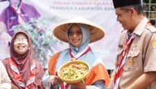 Ketua Kwarcab Gerakan Pramuka Kabupaten Bandung, Hj. Emma Dety Permanawati, S.Pd.I., M.M.