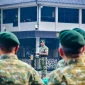 Pangkostrad Letjen TNI Iwan Setiawan memimpin upacara bendera bulanan 17-an di Markas Kostrad, Gambir, Jakarta, Senin (19/10). (Foto: Dok. Penkostrad)